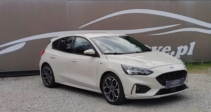 Ford Focus cena 86700 przebieg: 45000, rok produkcji 2020 z Żychlin małe 301